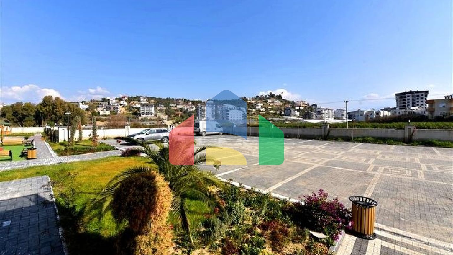 Просторий пентхаус 4 + 2 в районі Газіпаша