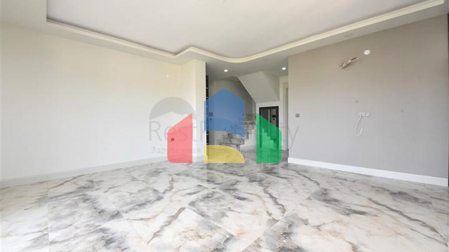 Просторий пентхаус 4 + 2 в районі Газіпаша