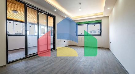Spacious 3+1 duplex near the sea in the heart of Gazipasi