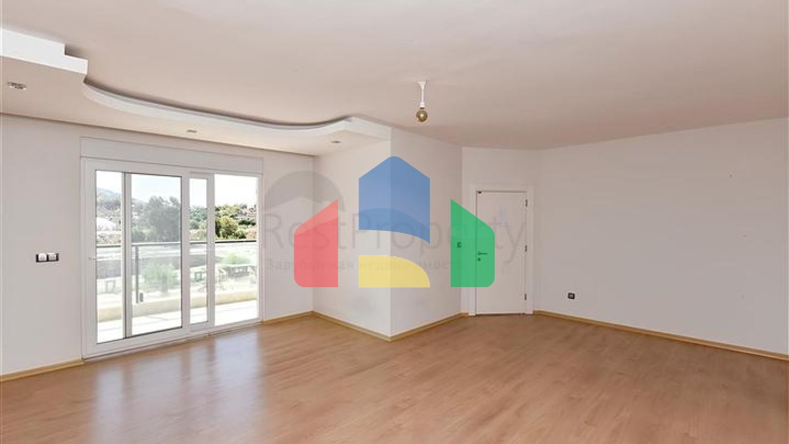 Большая квартира 3+1 в перспективном районе Газипаша