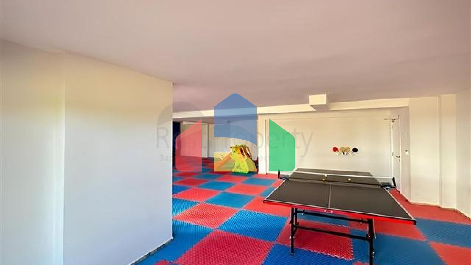 Большая квартира 3+1 в перспективном районе Газипаша