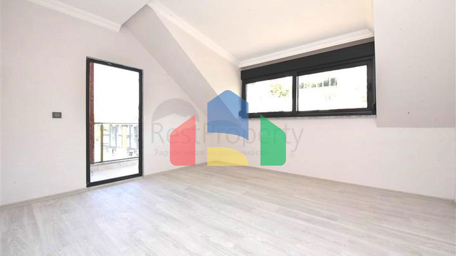 Пентхаус 3 + 1 в Газіпаші з видом на море