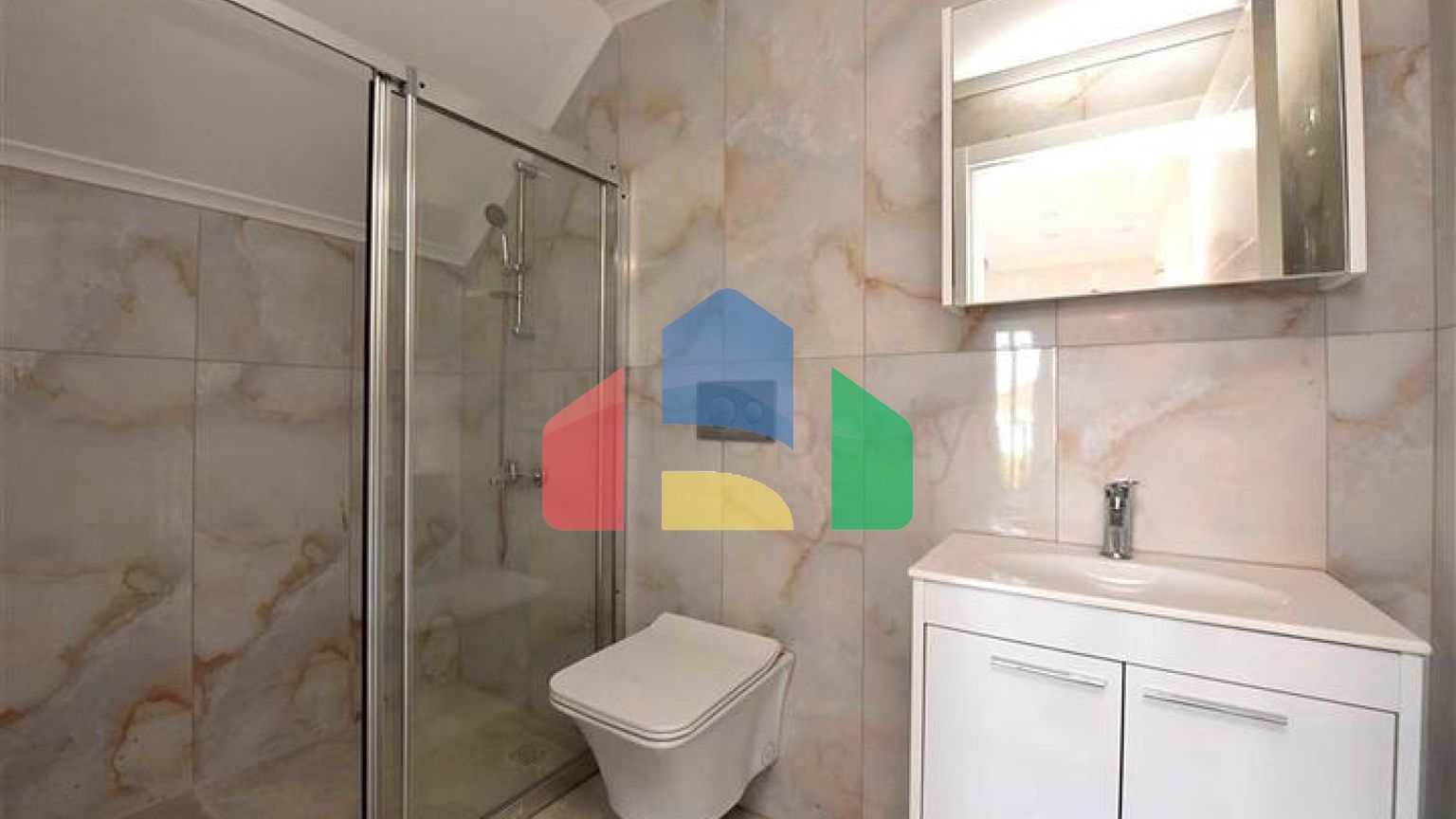 Пентхаус 3 + 1 в Газіпаші з видом на море