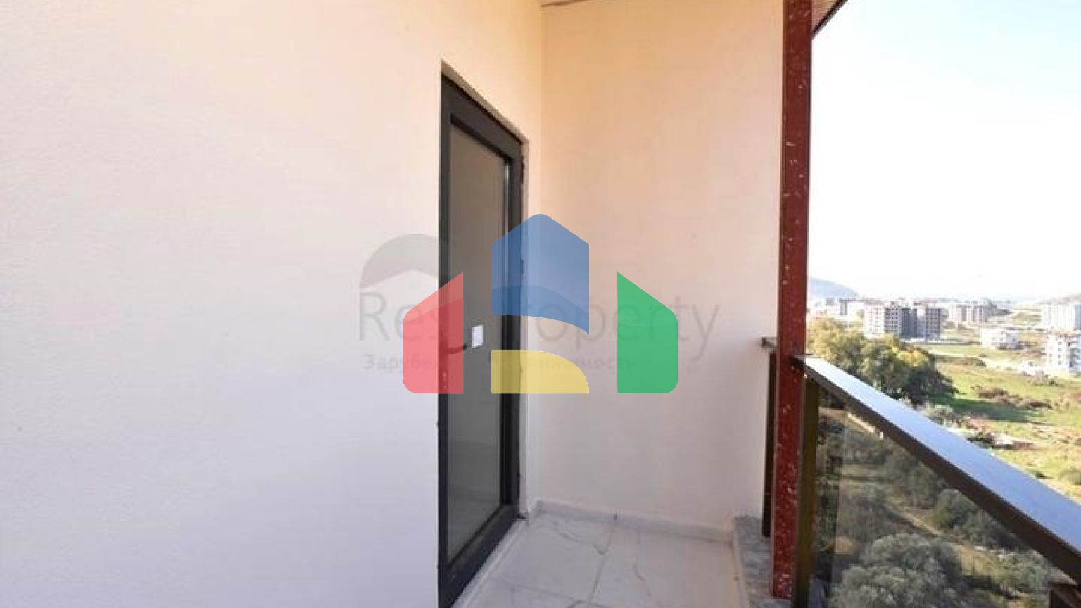 Пентхаус 3 + 1 в Газіпаші з видом на море