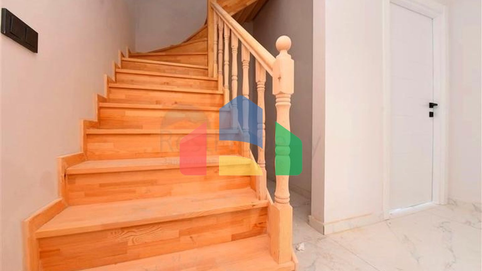 Пентхаус 3 + 1 в Газіпаші з видом на море