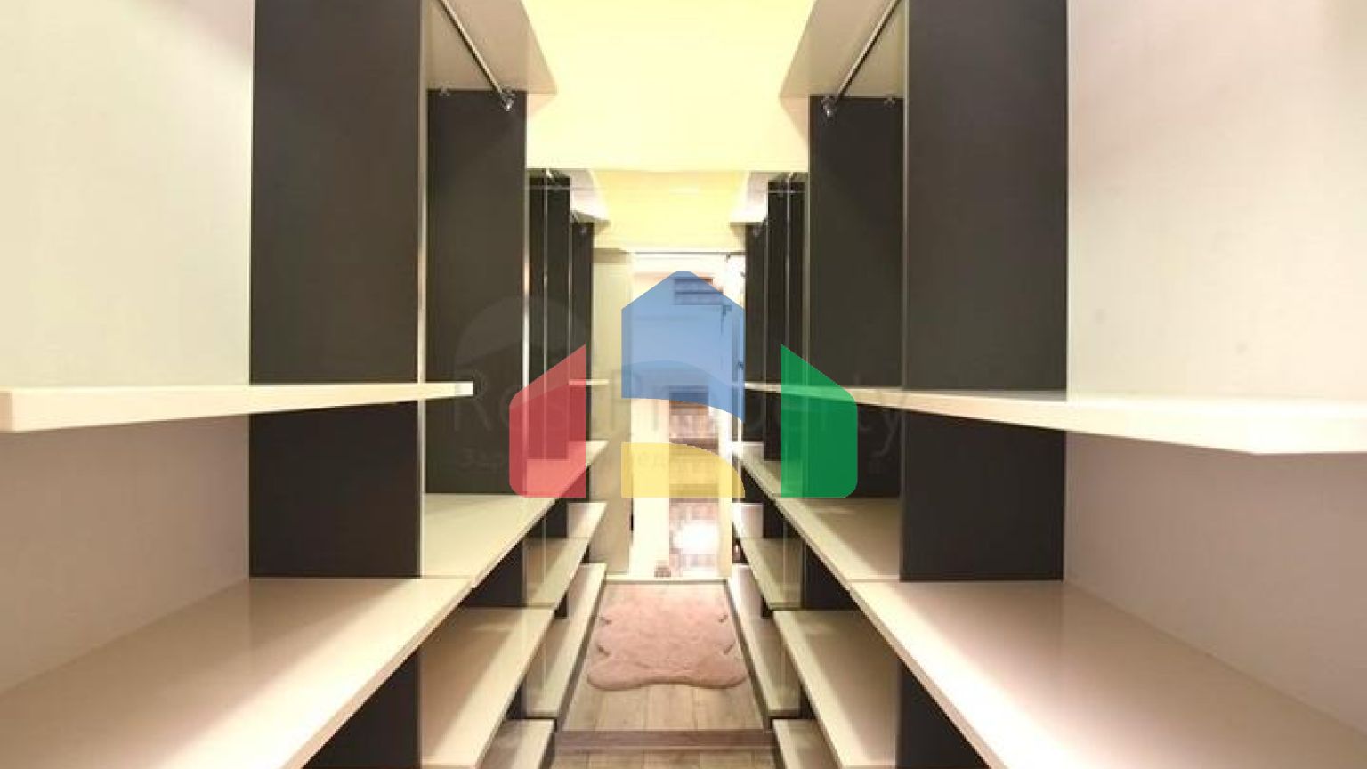 Апартаменты 3+1 с отдельной кухней в Газипаше