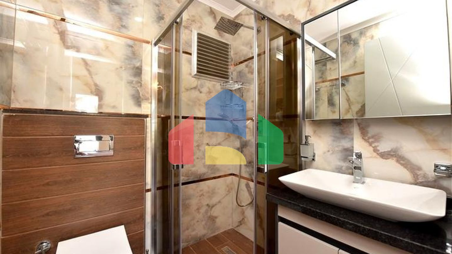 Апартаменты 3+1 с отдельной кухней в Газипаше