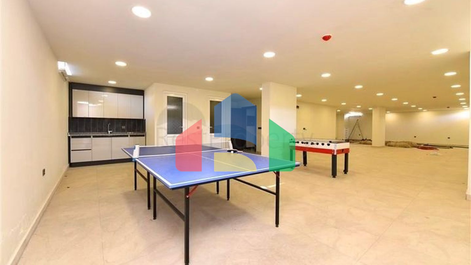 Апартаменты 3+1 с отдельной кухней в Газипаше