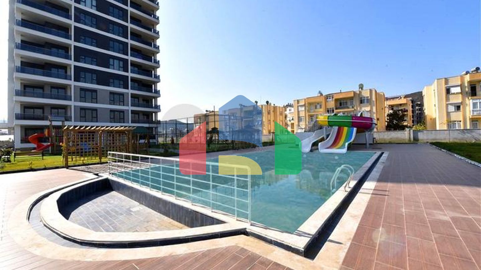 Апартаменты 3+1 с отдельной кухней в Газипаше