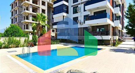 Простора мебльована квартира 2 + 1 з окремою кухнею