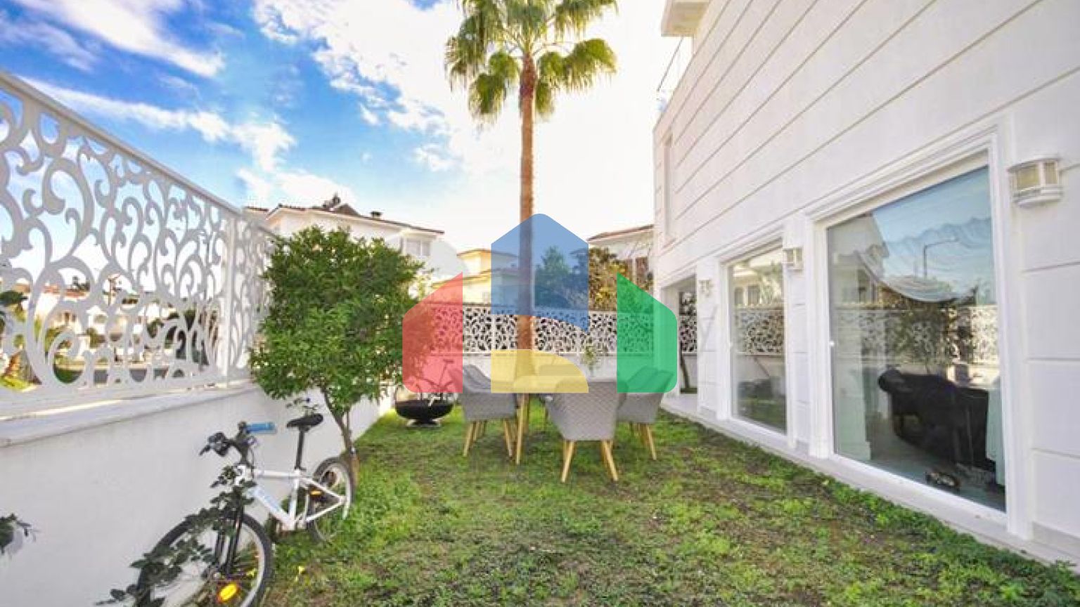 Вилла планировки 3+1 в районе Кемер - Анталия