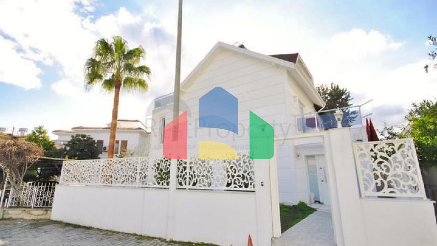 Вилла планировки 3+1 в районе Кемер - Анталия