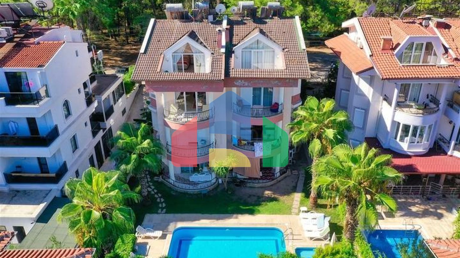 Квартира 3+1 в живописном районе Кемер - Анталия