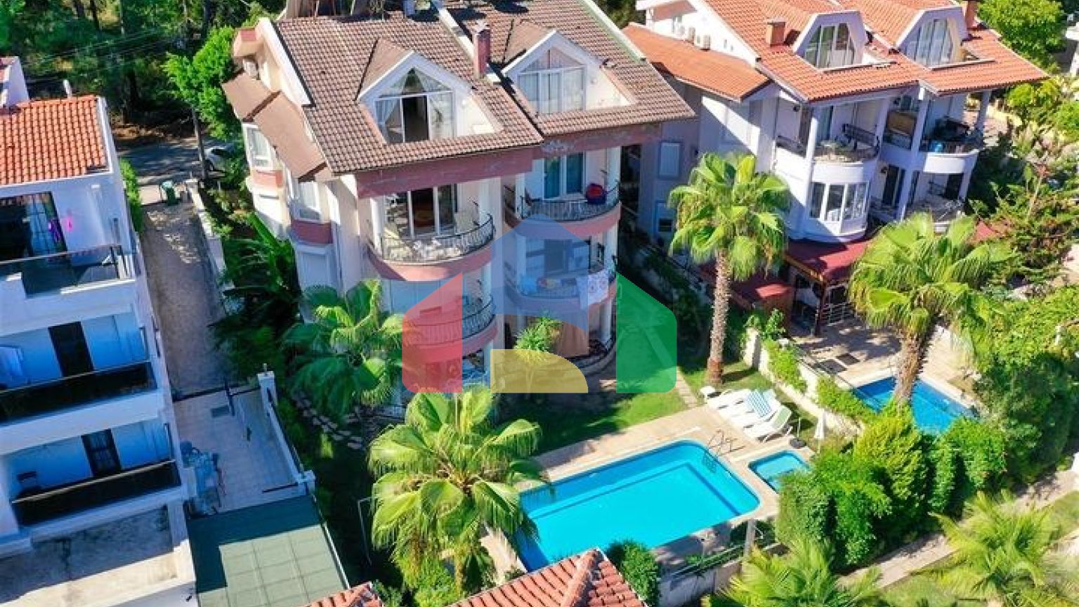 Квартира 3+1 в живописном районе Кемер - Анталия