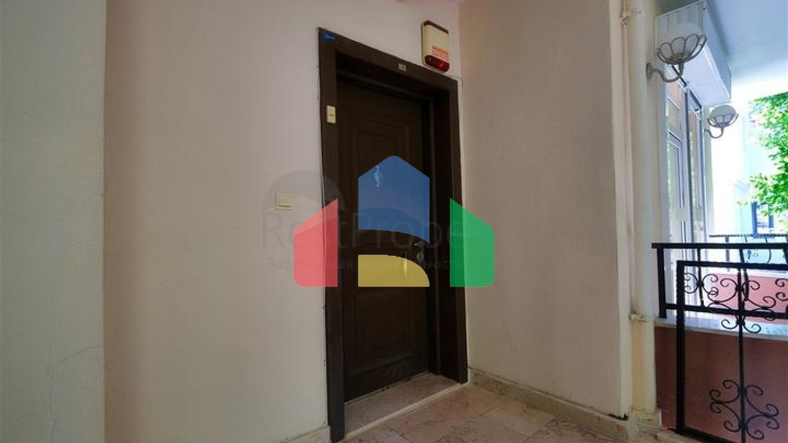 Квартира 3+1 в живописном районе Кемер - Анталия