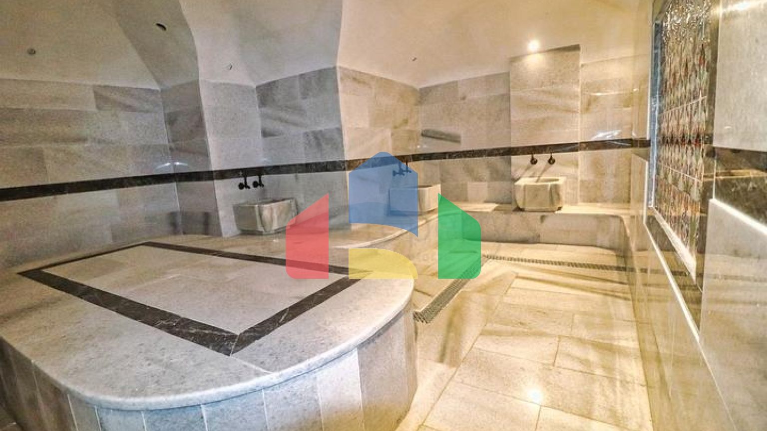 Квартира планировки 3+2 дуплекс в районе Кемер - Анталия