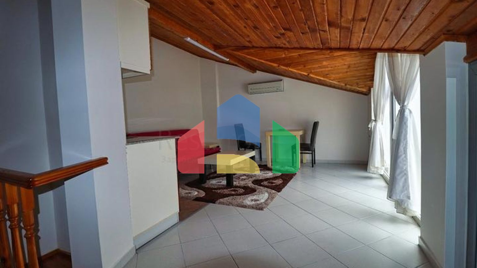 Квартира планировки 3+2 дуплекс в районе Кемер - Анталия