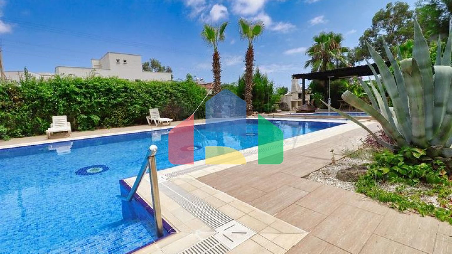 Квартира планировки 3+2 дуплекс в районе Кемер - Анталия