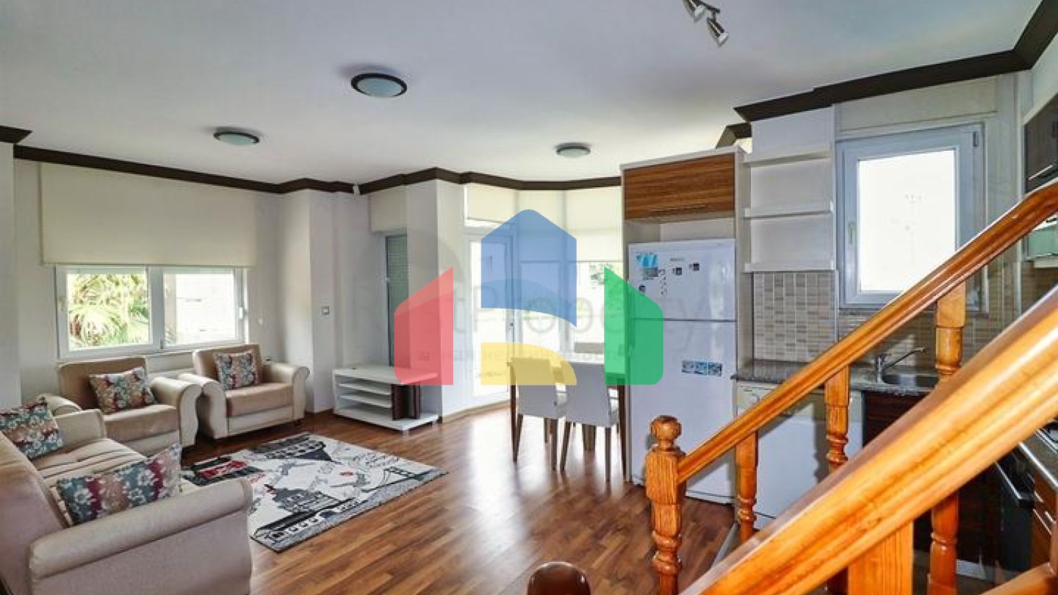 Квартира планировки 3+2 дуплекс в районе Кемер - Анталия