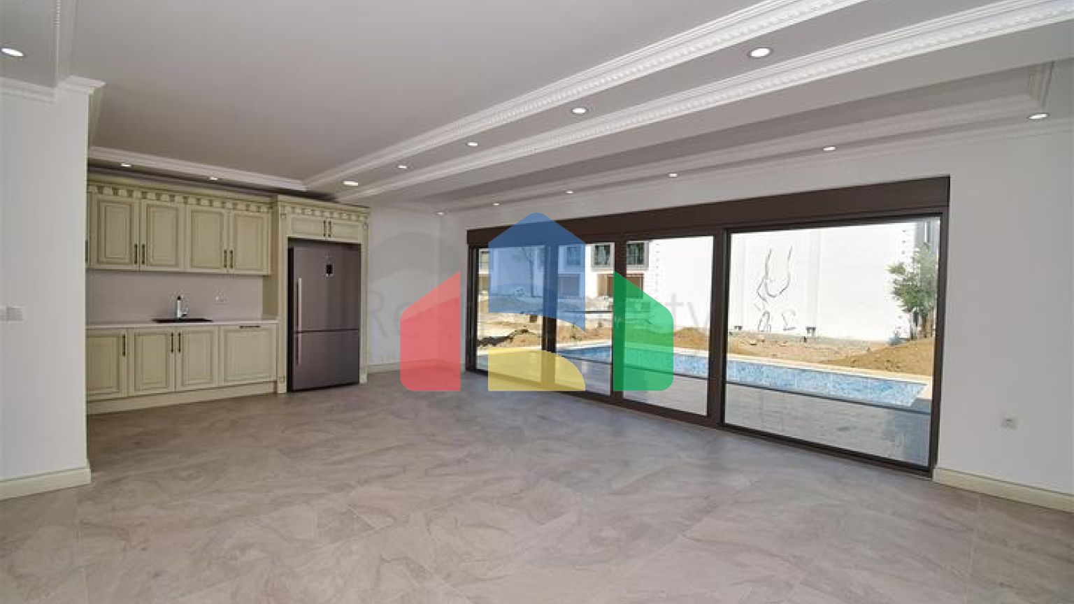 Вілли планування 4 + 1 в районі Кемер - Анталія