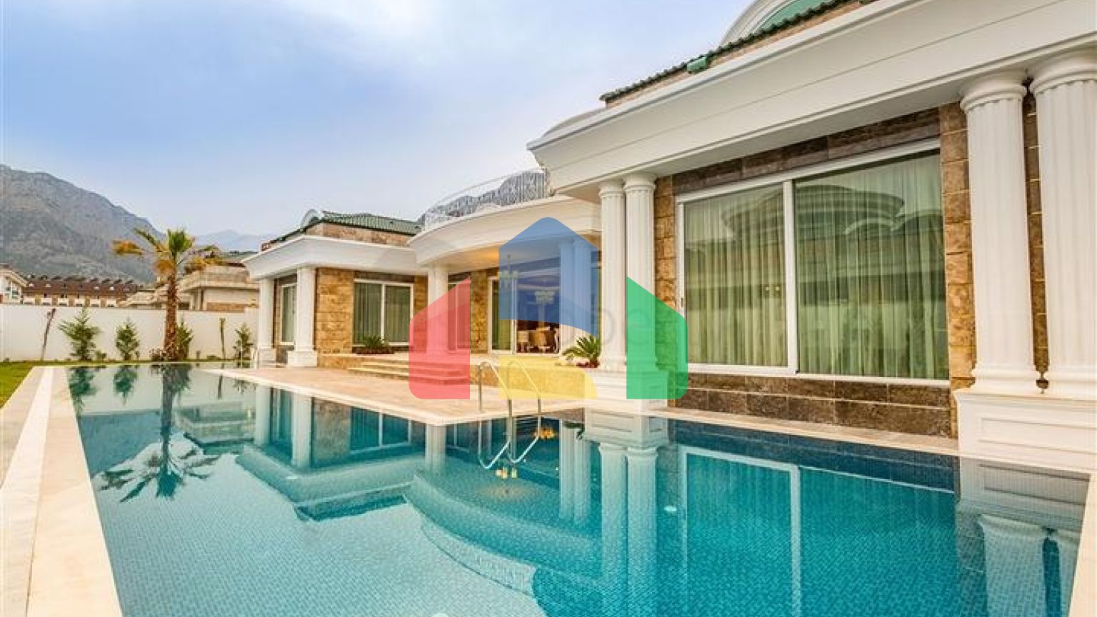 Роскошные виллы класса "люкс" в Кемере