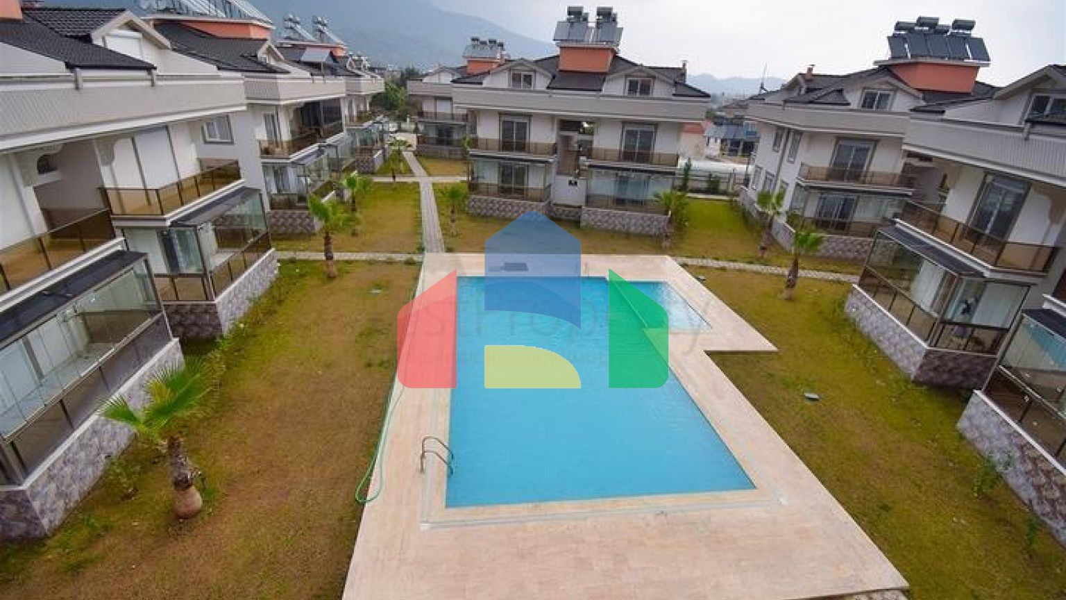 Квартиры планировки 2+1 и 4+1 в районе Кемер - Анталия