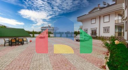 Квартиры планировки 2+1 и 4+1 в районе Кемер - Анталия