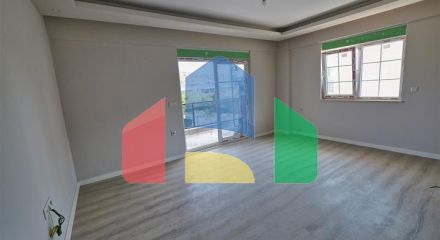 Квартиры планировки 2+1 и 5+1 в районе Кемер - Анталия