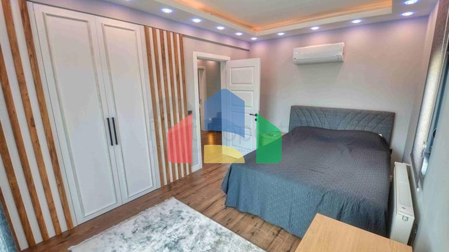 Просторная вилла планировки 4+1 в районе Кемер - Анталия