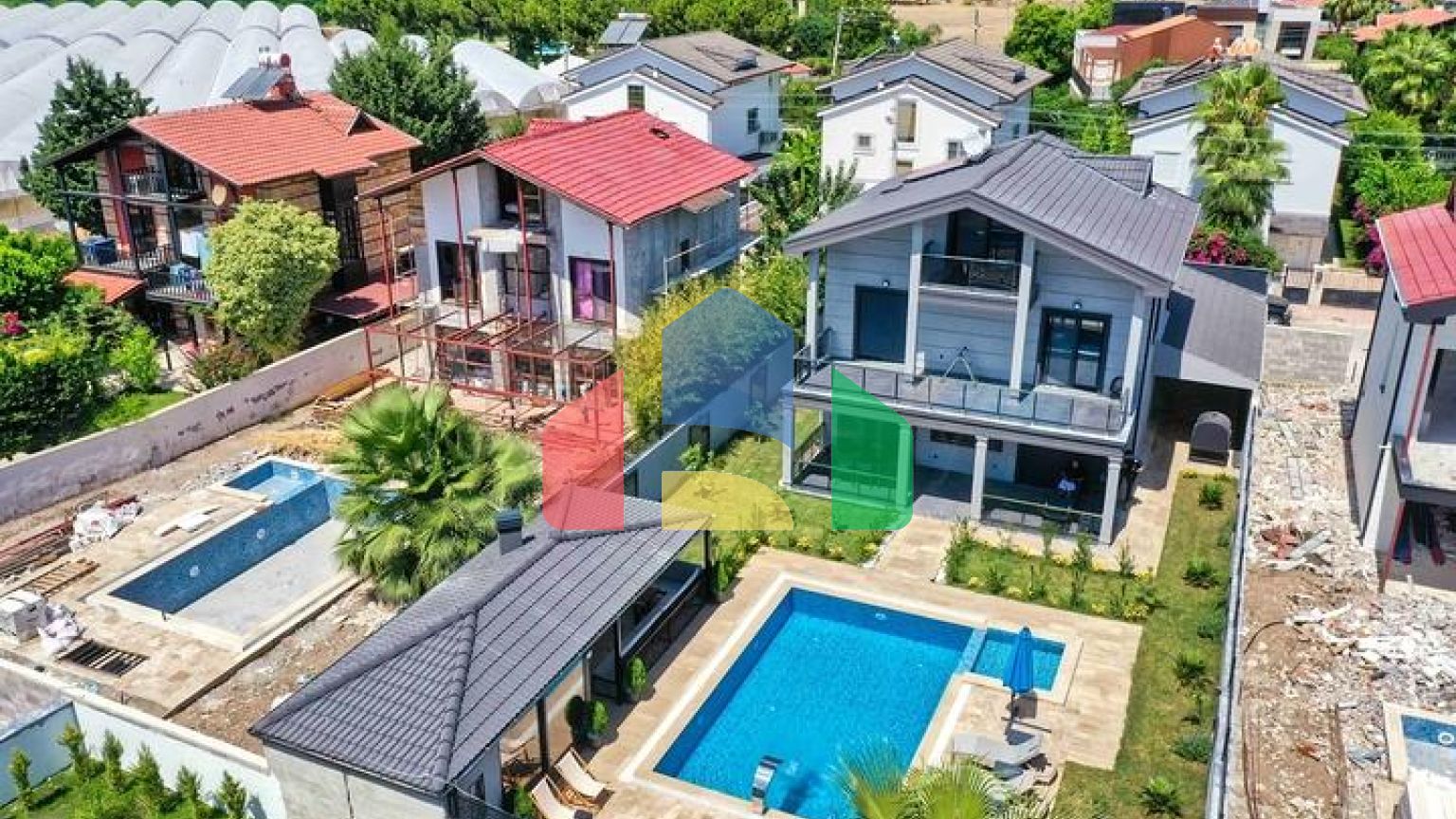 Просторная вилла планировки 4+1 в районе Кемер - Анталия