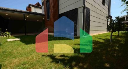 Просторная вилла планировки 4+1 в районе Кемер - Анталия