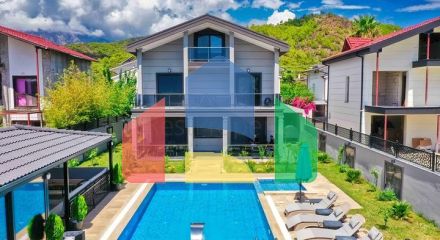 Просторная вилла планировки 4+1 в районе Кемер - Анталия