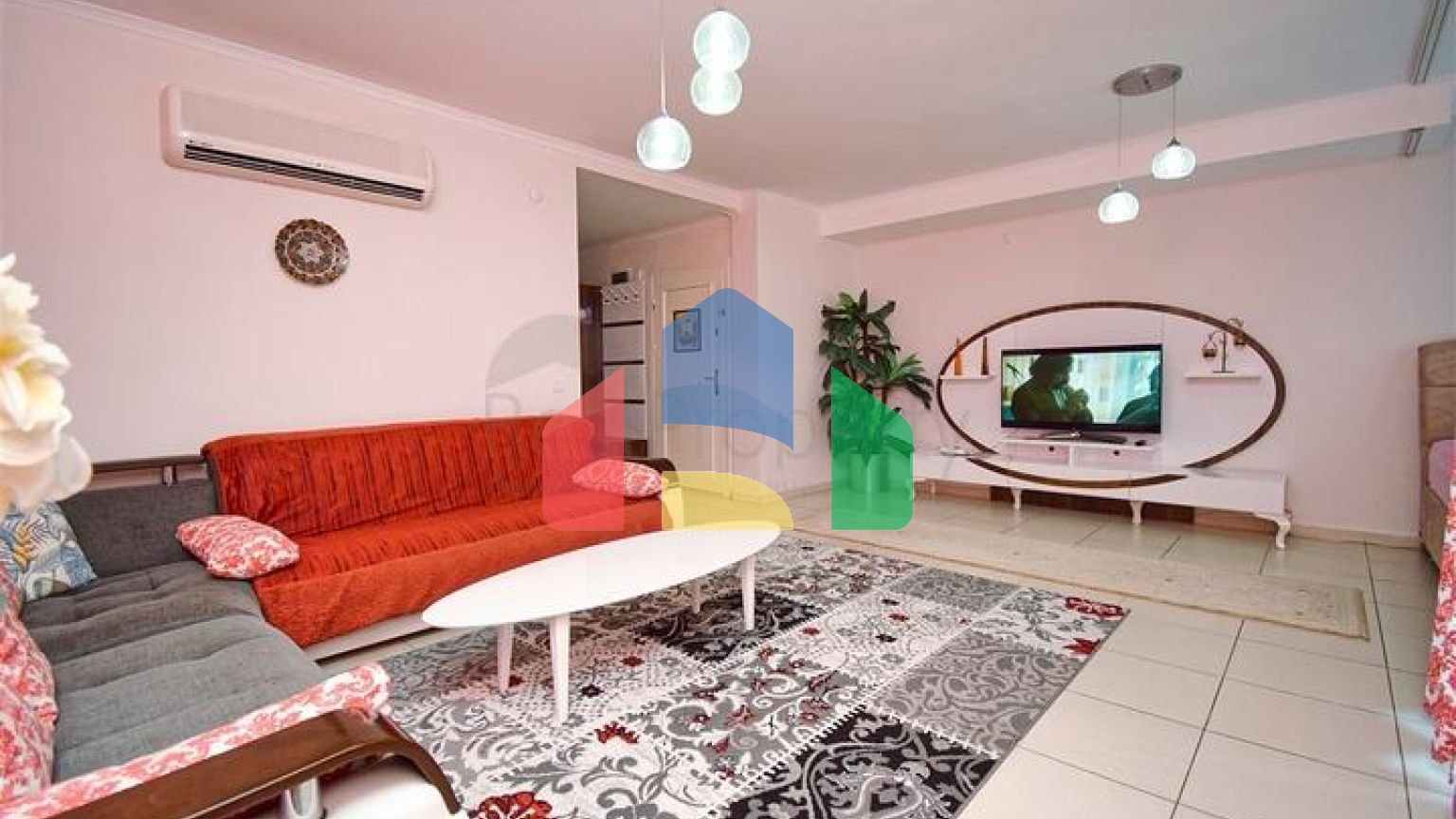 Квартира планировки 3+1 в районе Кемер - Анталия