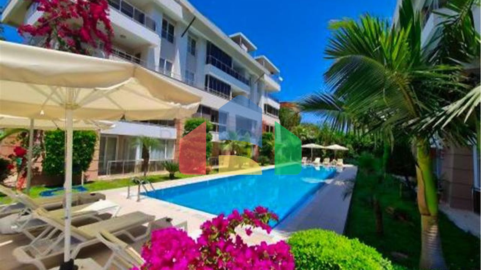 Квартира планировки 3+1 в районе Кемер - Анталия