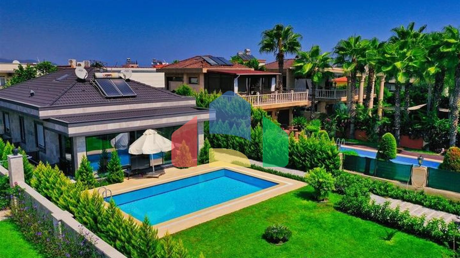 Вилла планировки 6+1 в районе Кемер - Анталия