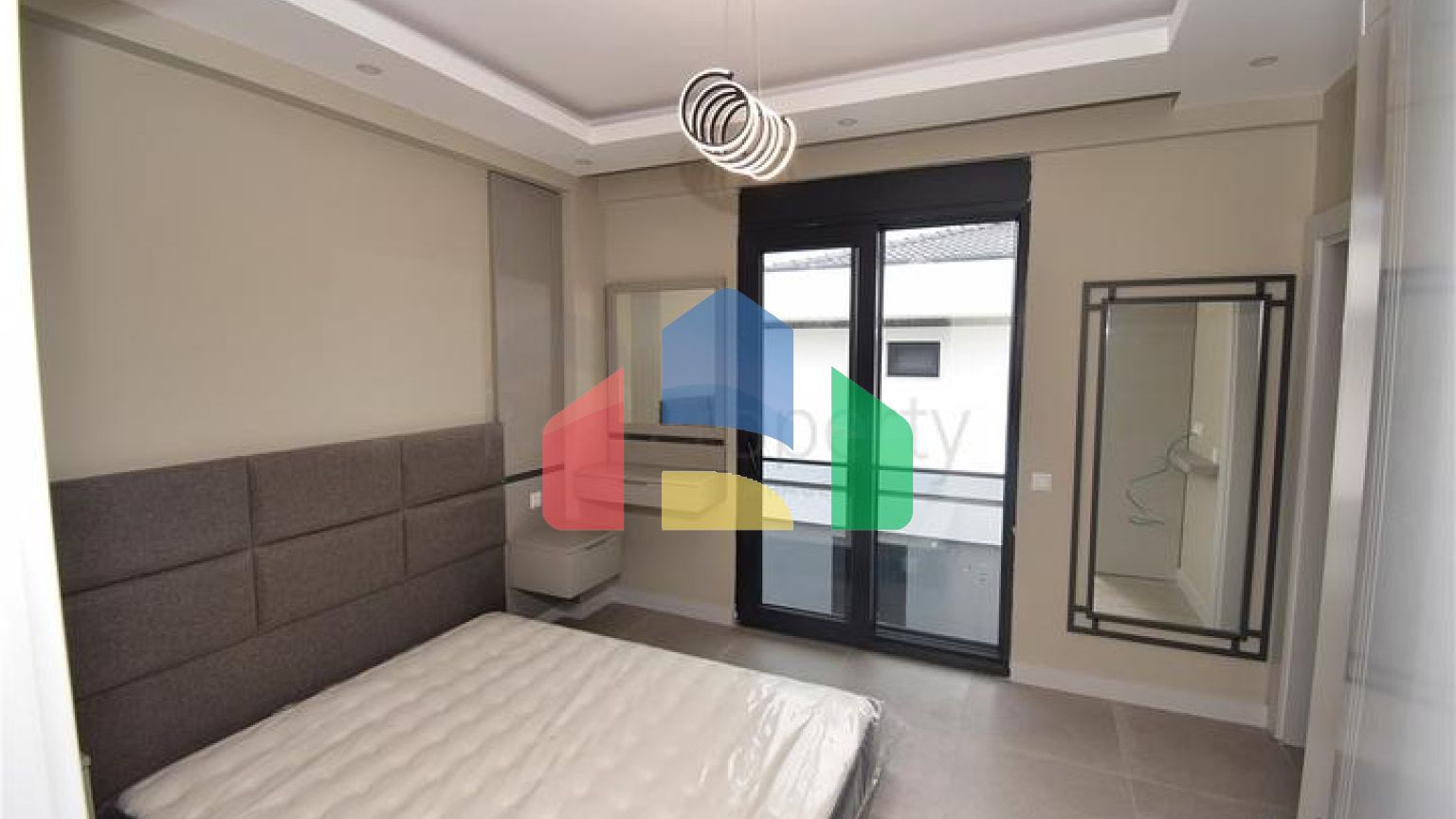 Вилла планировки 4+1 в районе Кемер - Анталия