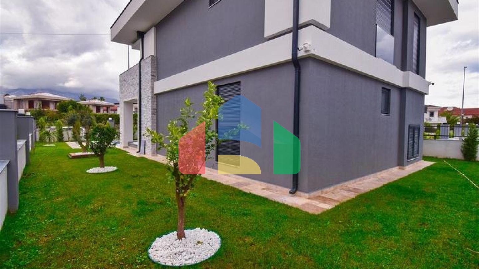 Вилла планировки 4+1 в районе Кемер - Анталия