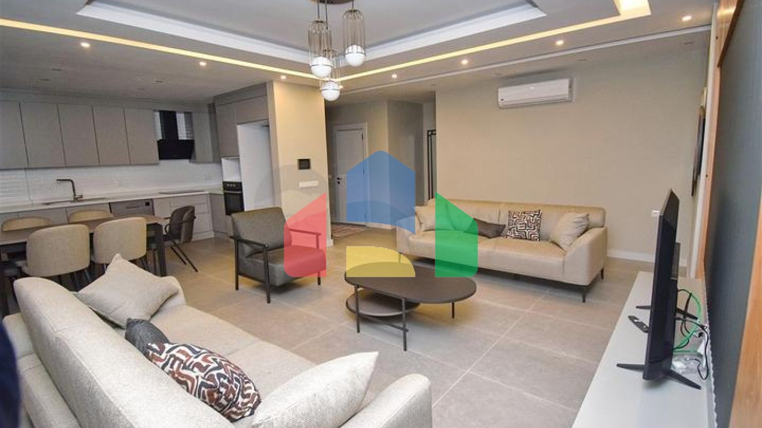 Вилла планировки 4+1 в районе Кемер - Анталия