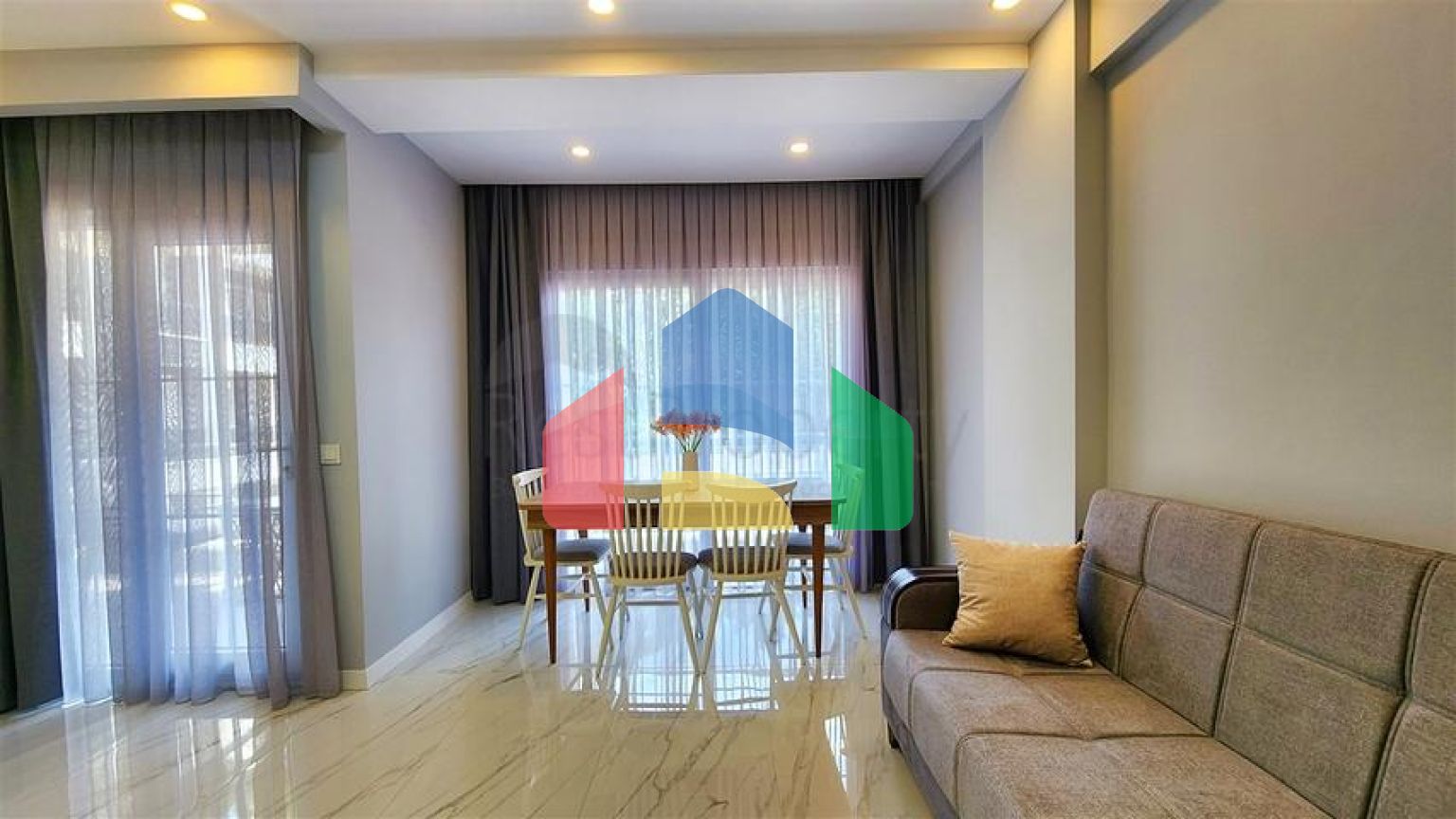 Квартиры планировки 1+1 , 2+1 и 3+1 в районе Кемер - Анталия