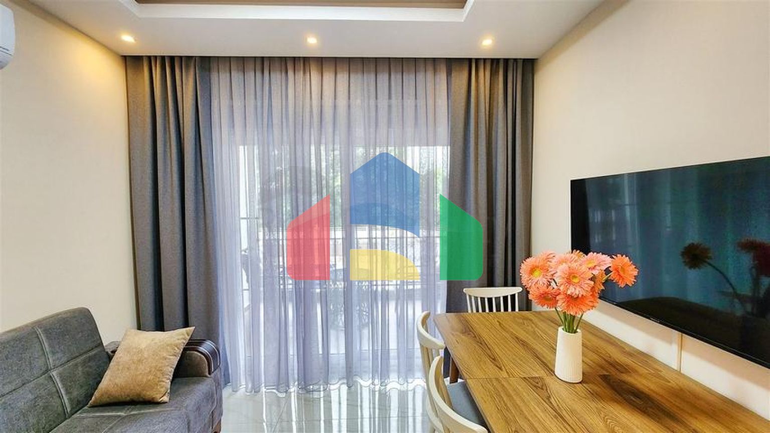 Квартиры планировки 1+1 , 2+1 и 3+1 в районе Кемер - Анталия