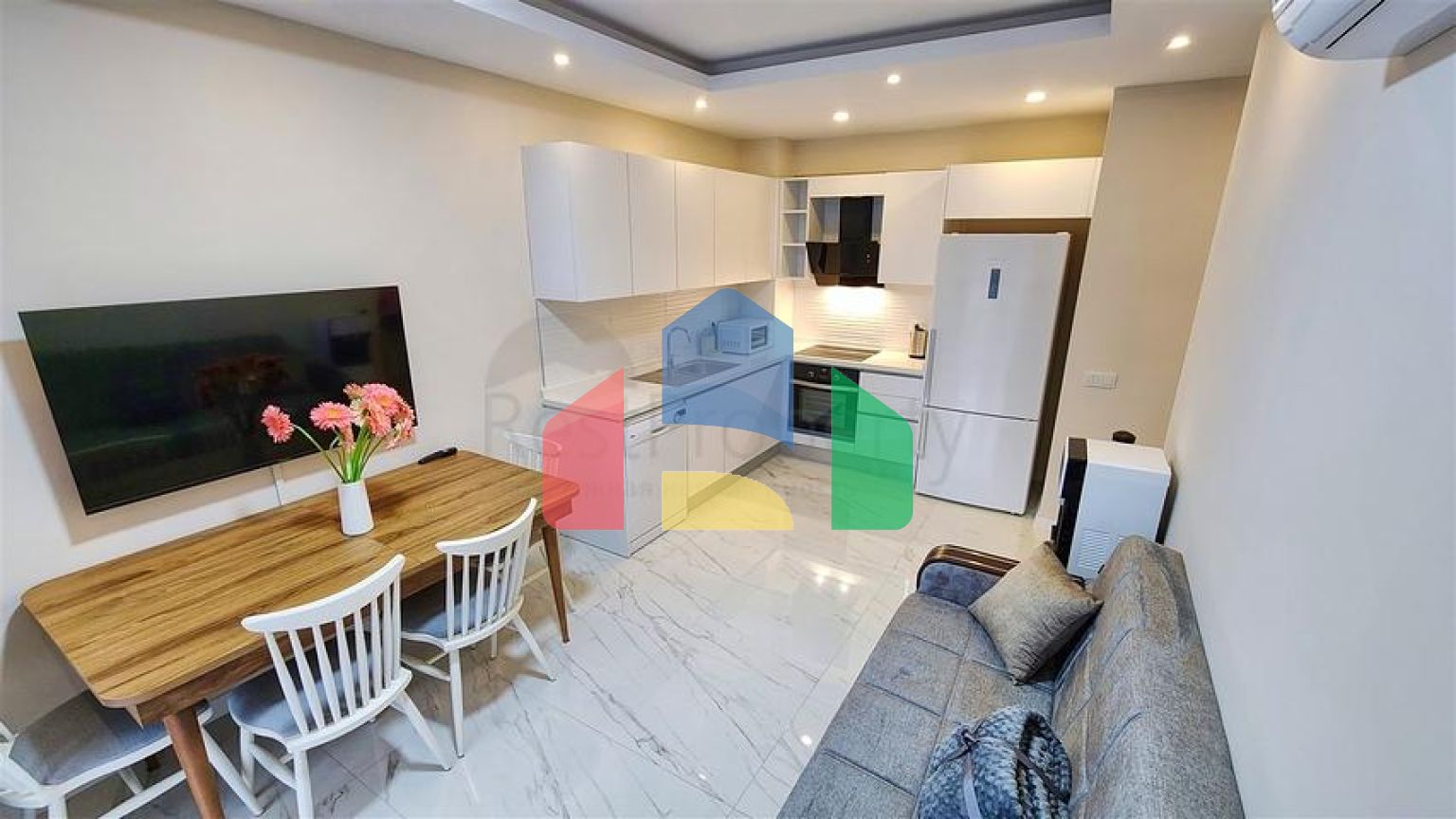 Квартиры планировки 1+1 , 2+1 и 3+1 в районе Кемер - Анталия