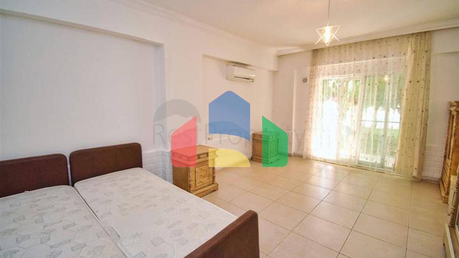 Квартира планування 3 + 1 в районі Кемер - Анталія