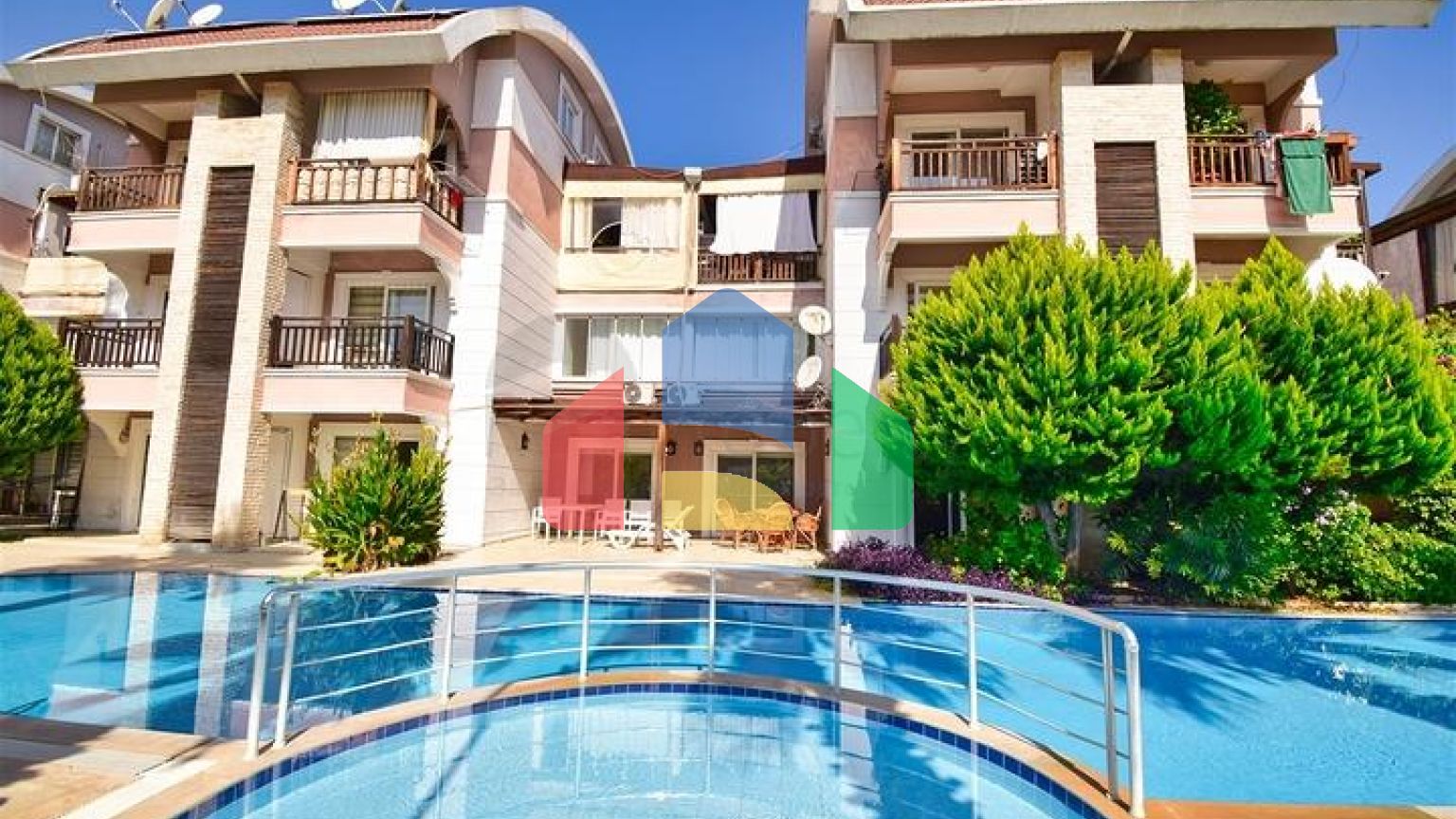 Квартира планування 3 + 1 в районі Кемер - Анталія