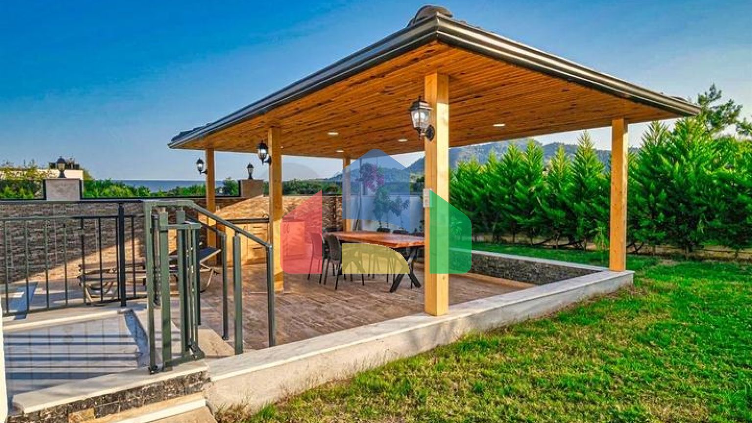 Вилла планировки 4+1 в микрорайоне Текирова - Анталия