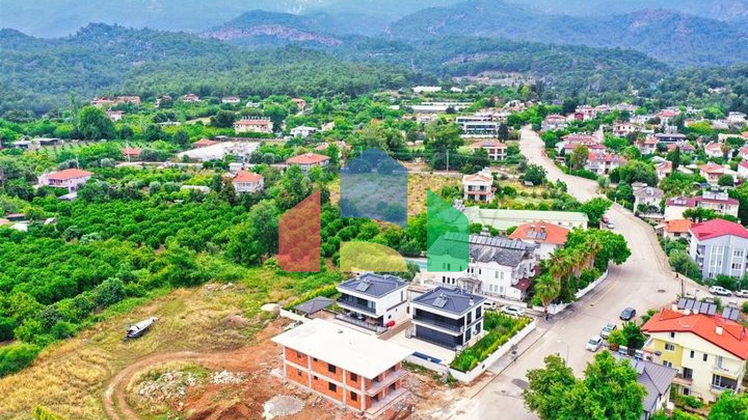 Вилла планировки 4+1 в микрорайоне Текирова - Анталия