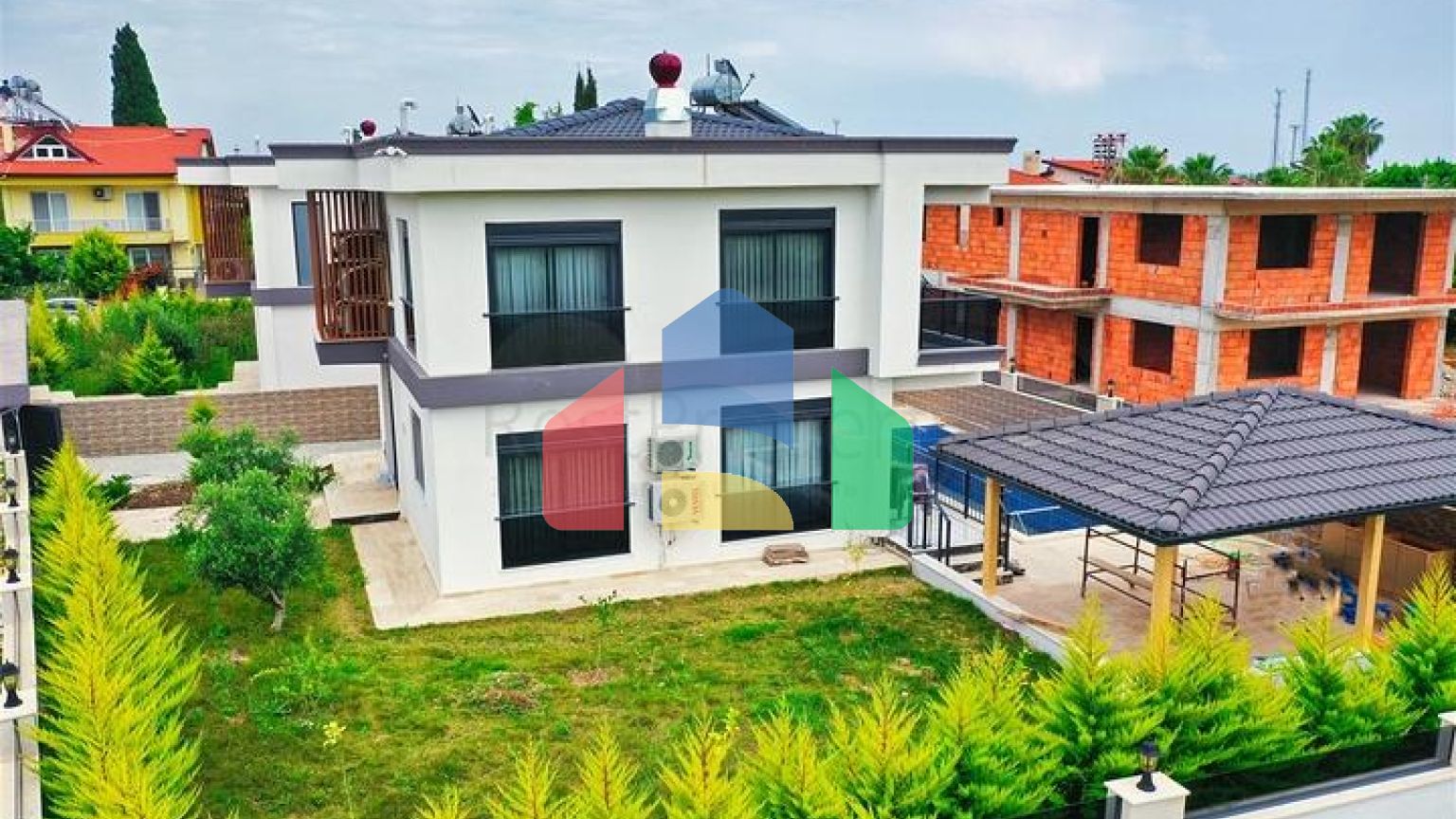 Вилла планировки 4+1 в микрорайоне Текирова - Анталия