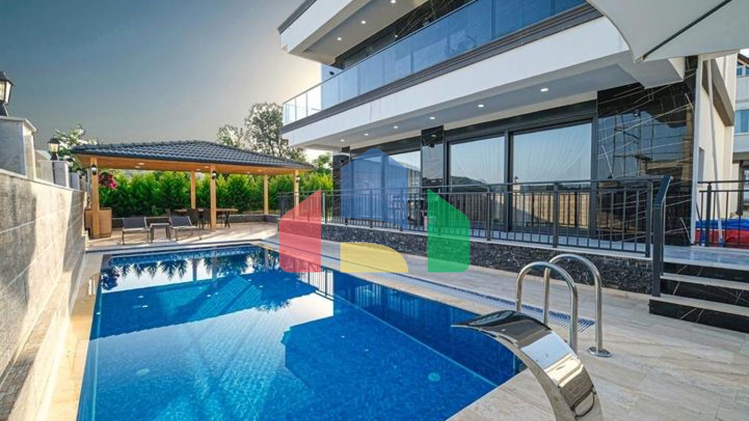 Вилла планировки 4+1 в микрорайоне Текирова - Анталия