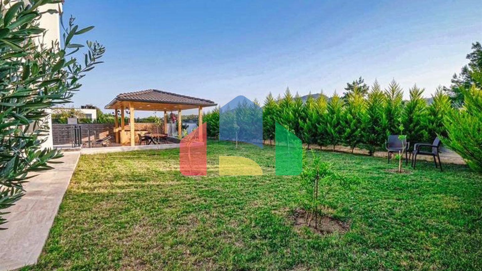 Вилла планировки 4+1 в микрорайоне Текирова - Анталия