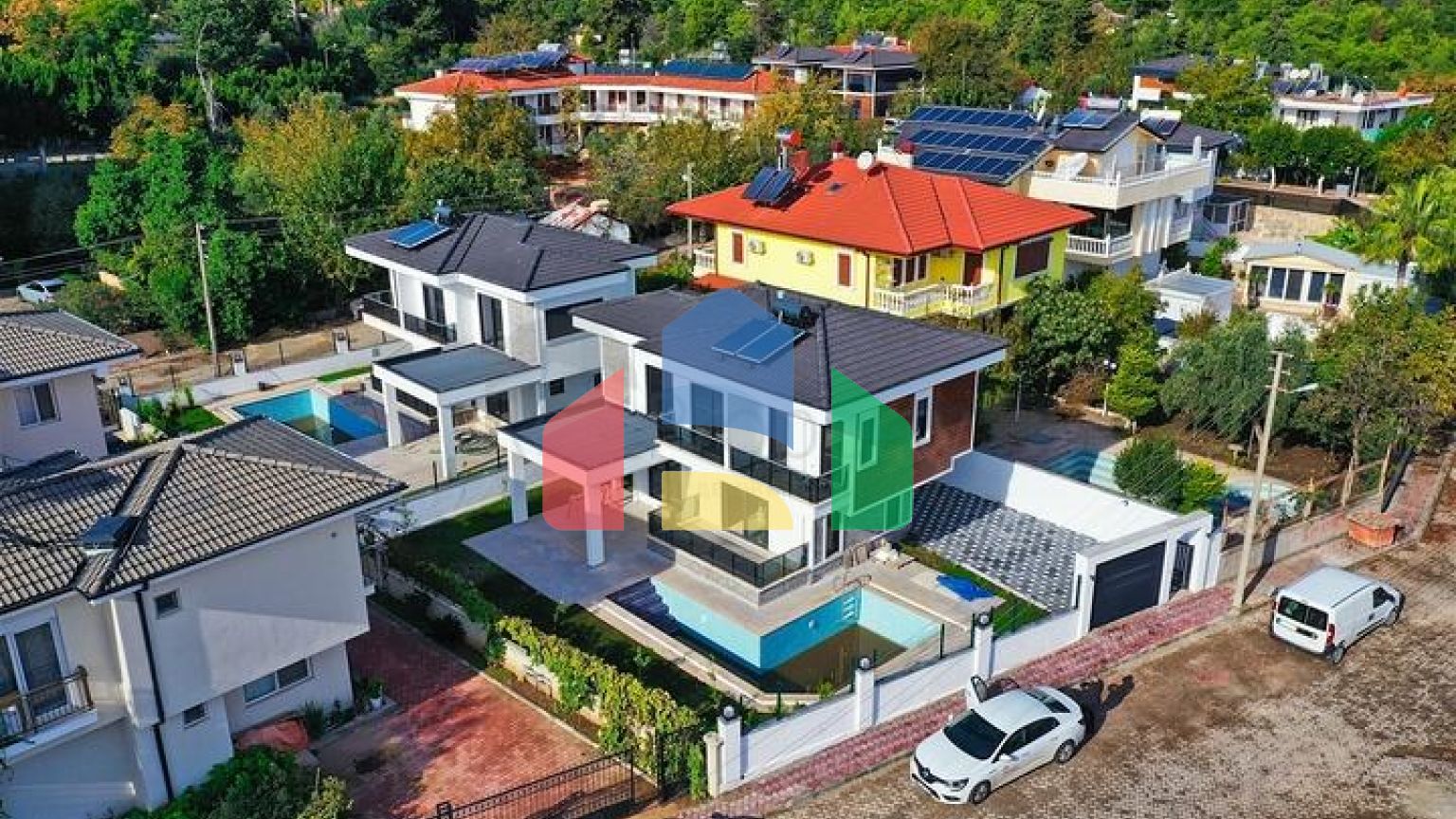 Вилла планировки 3+1 в районе Кемер - Анталия