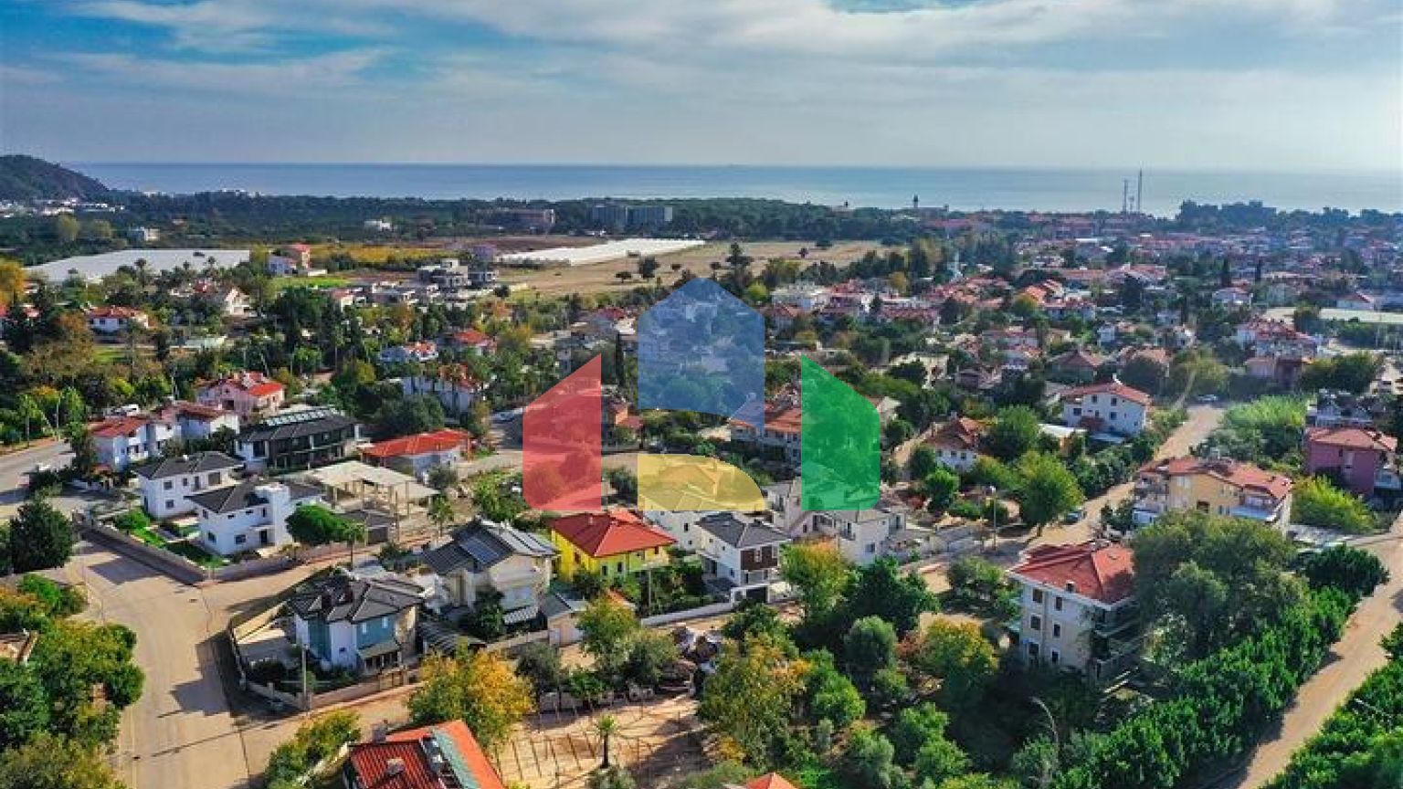 Вилла планировки 3+1 в районе Кемер - Анталия